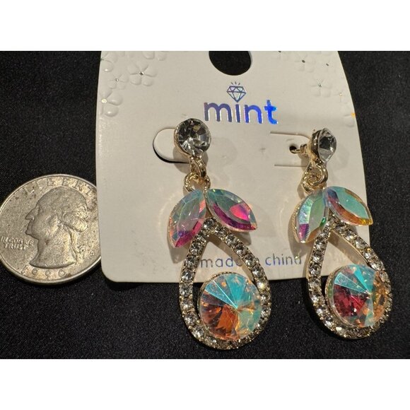 Mint Iridescent Pink Rhinestone Earrings Party Wedding Cruise NEW - Picture 2 of 5